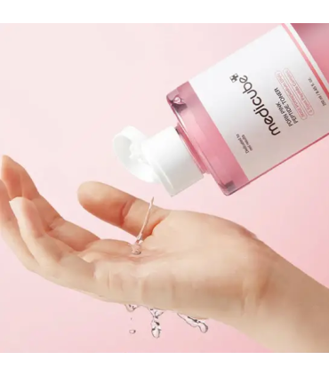 MEDICUBE PDRN PINK CICA SOOTHING TONER 250ML