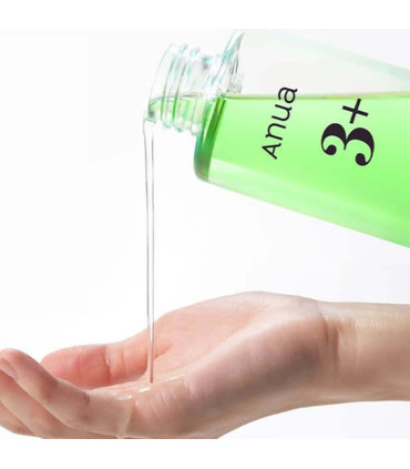 ANUA AZELAIC ACID 3 CICA SKIN CLARIFYING TONER 250ML